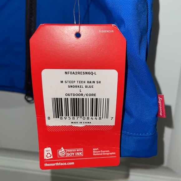 ❗️SUPREME x NORTHFACE NWT❗️ - Picture 5 of 8